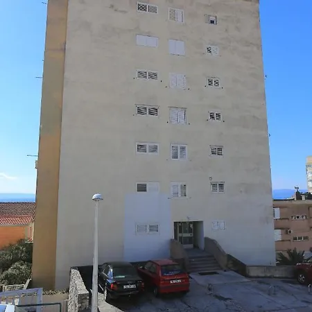 With Parking Space - 15841 Appartement *